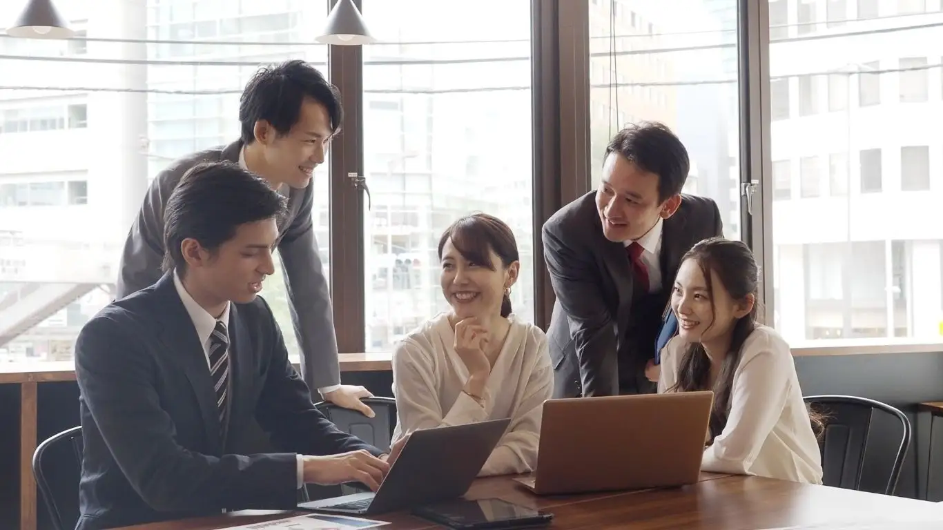 Types of Companies in Thailand for foreigners comparing Thai Limited Company, BOI Company, Branch Office, and Representative Office