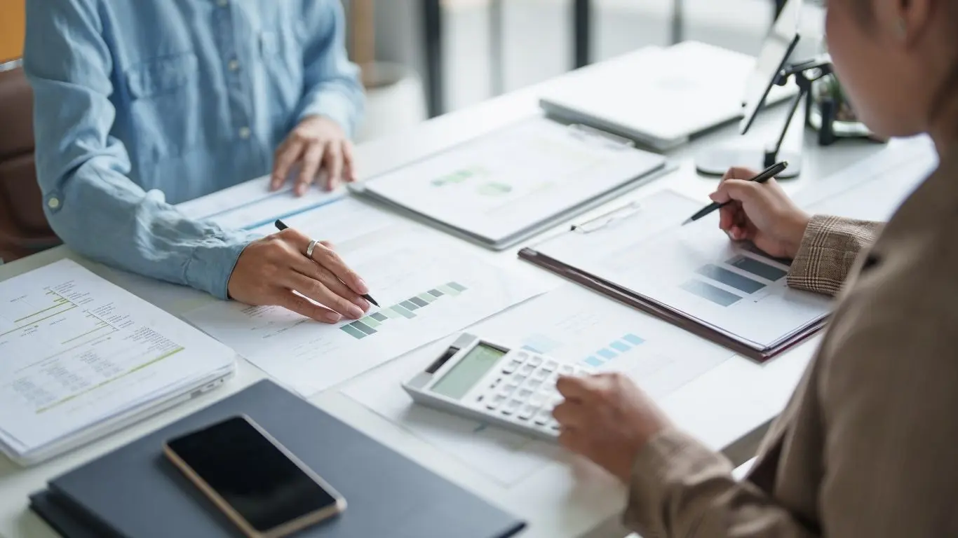 Thailand's legal bookkeeping requirements for businesses and foreign-owned companies